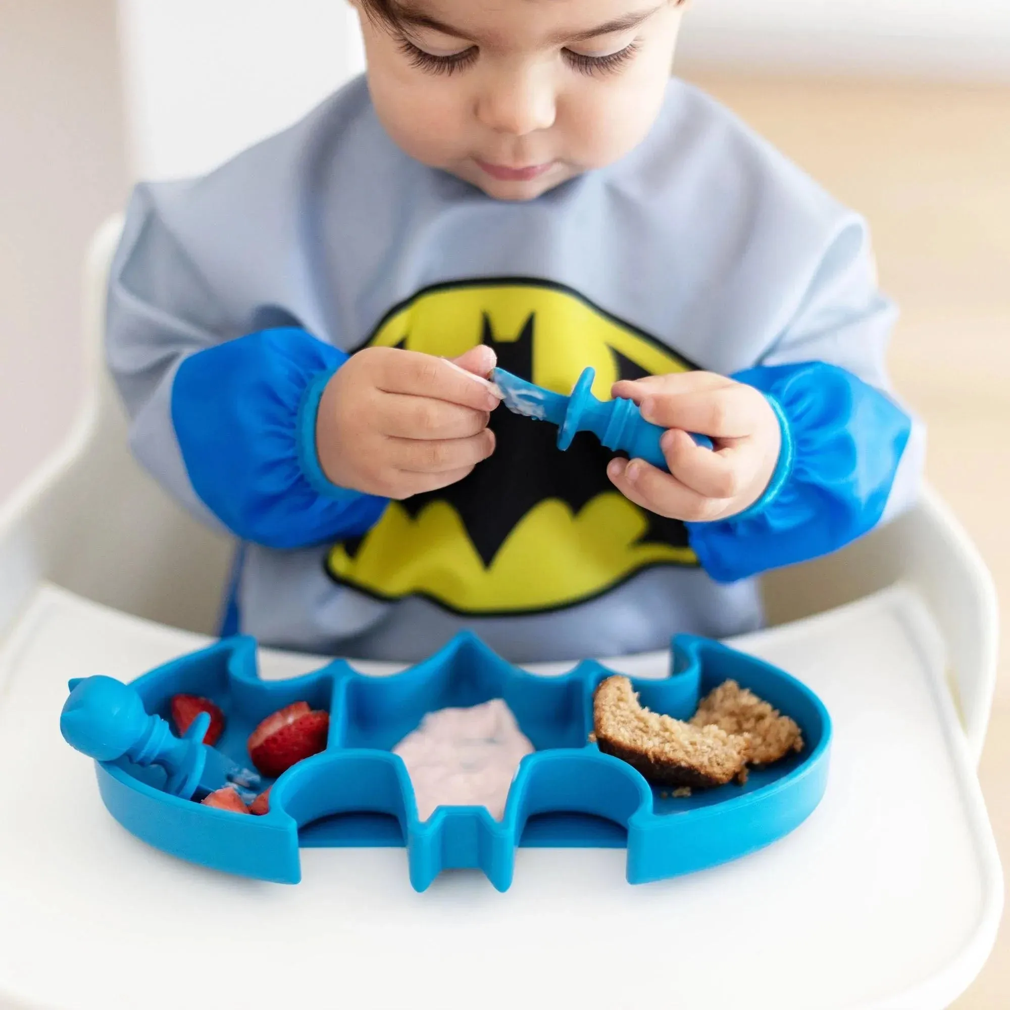 Silicone Grip Dish: Batman Blue