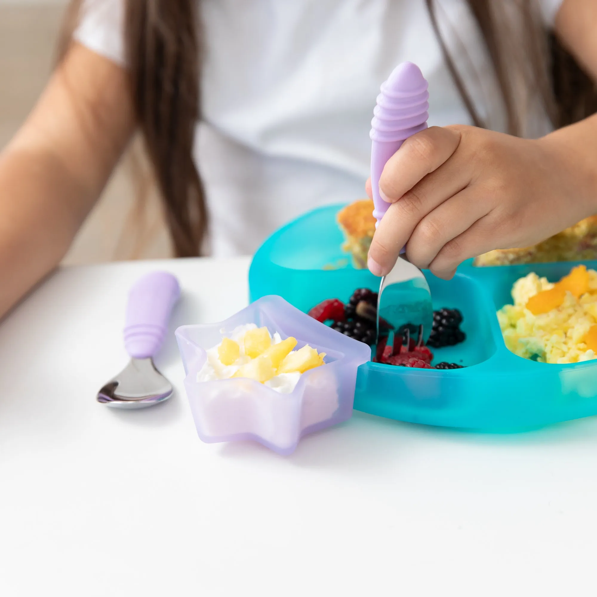 Silicone Grip Dish: Blue Jelly