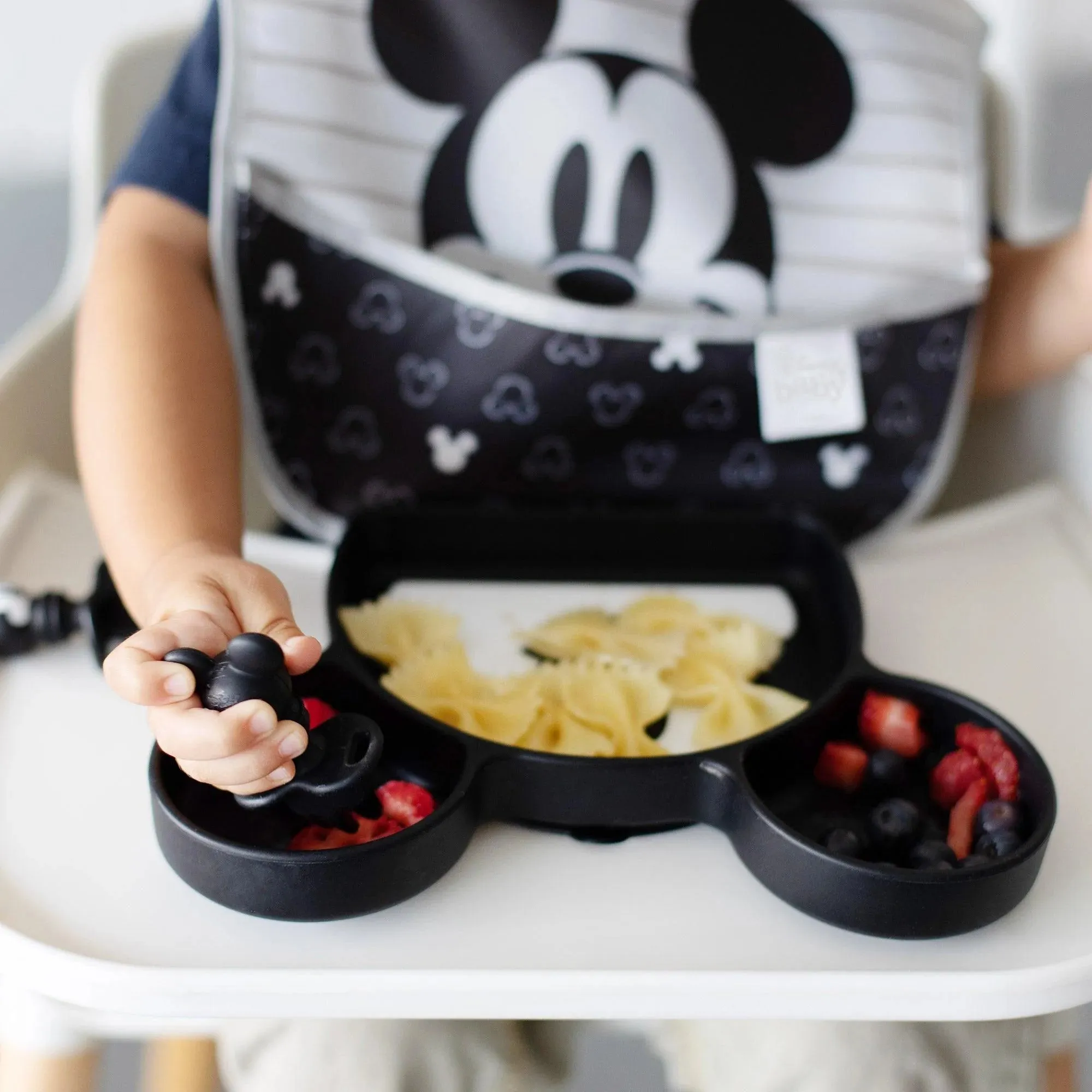 Silicone Grip Dish: Mickey Mouse