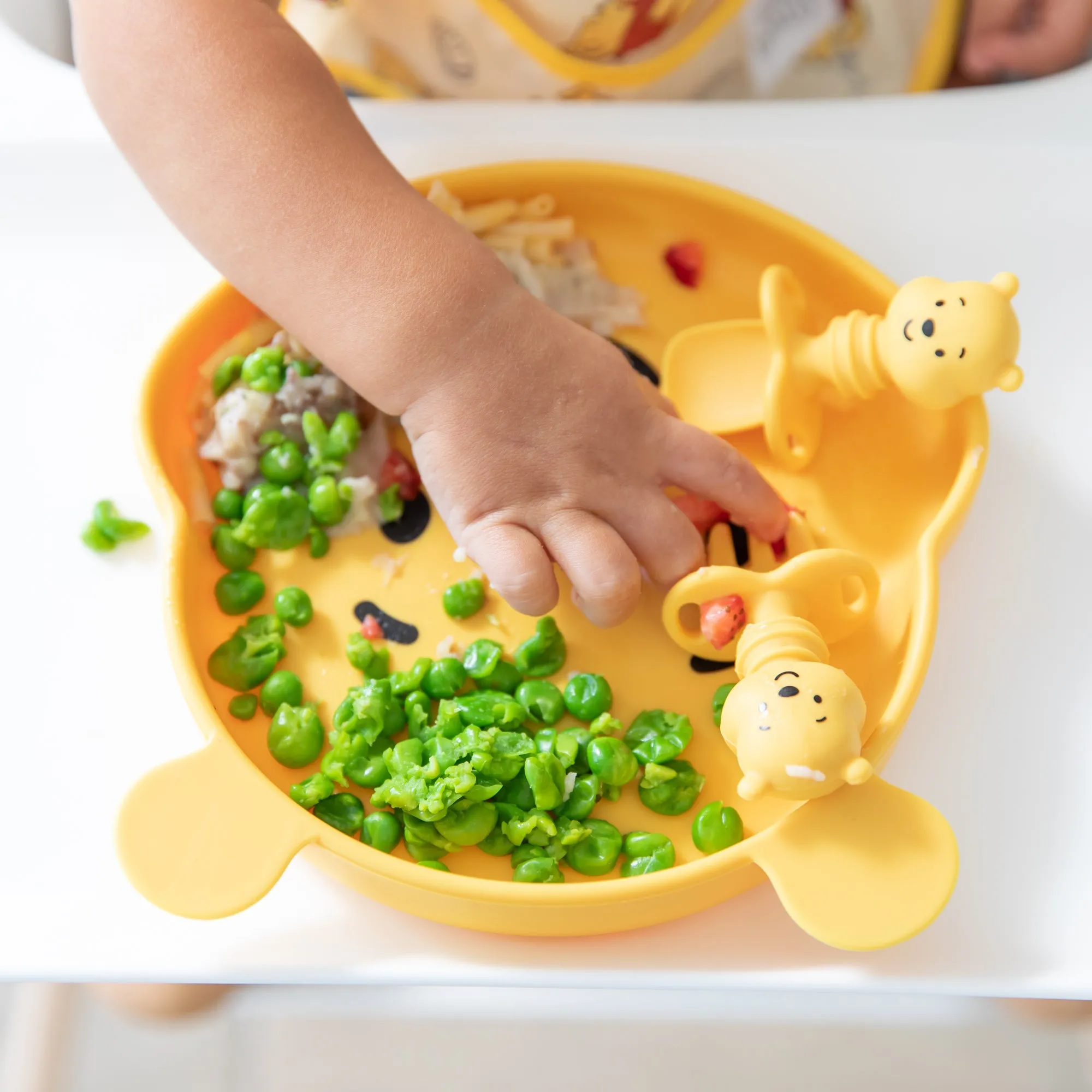 Silicone Grip Dish: Winnie The Pooh