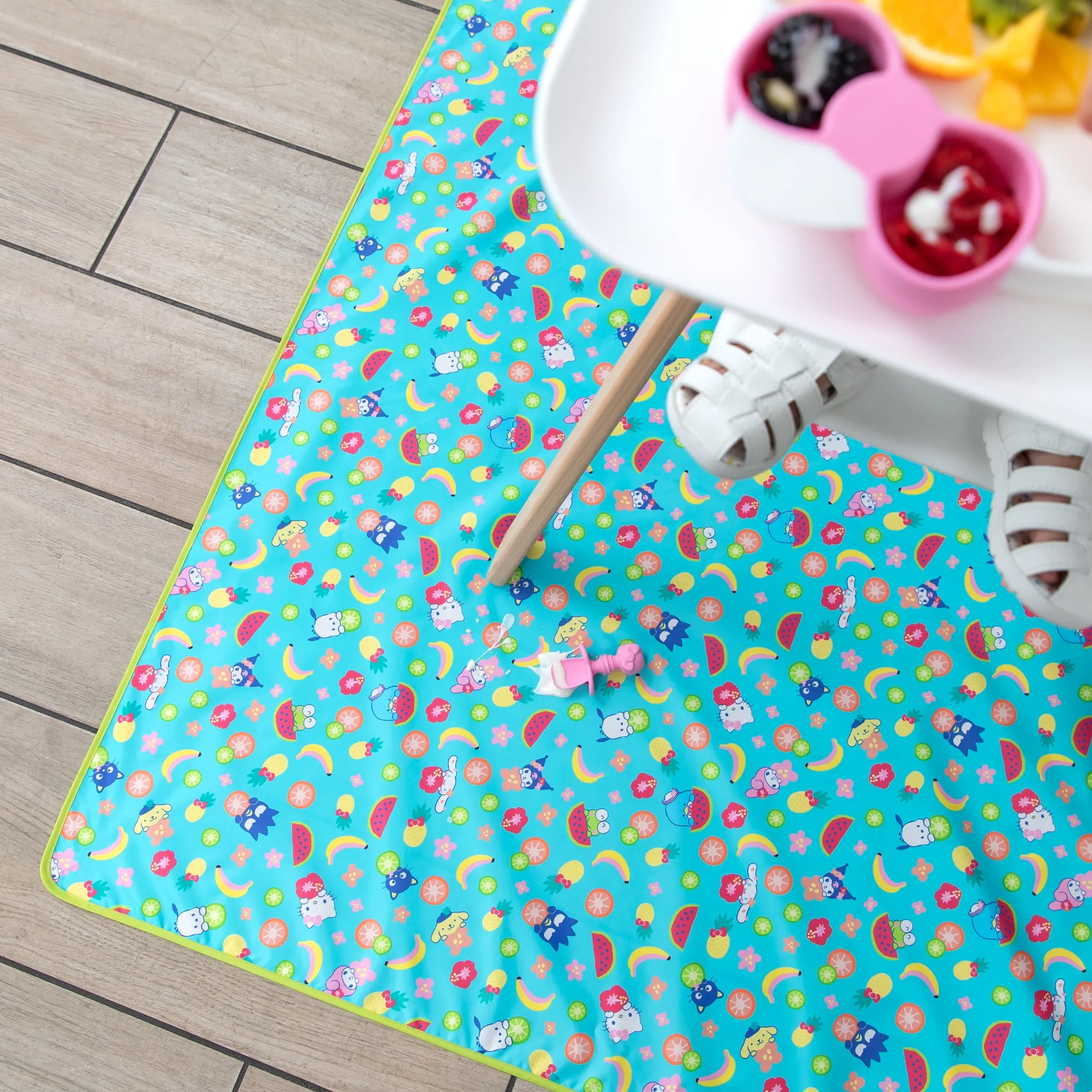 Splat Mat, Hello Kitty and Friends Fruit Punch