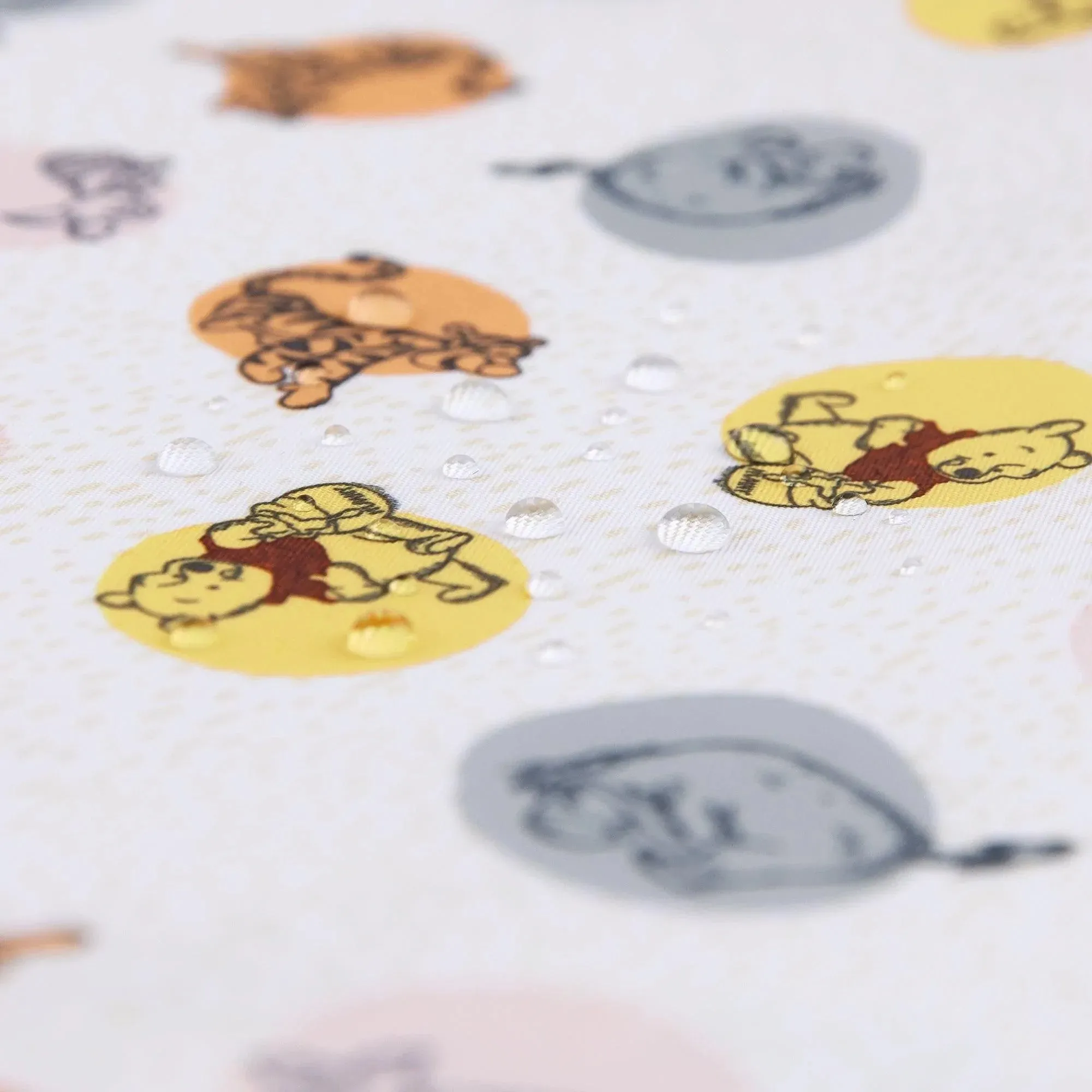 Splat Mat: Winnie and Friends