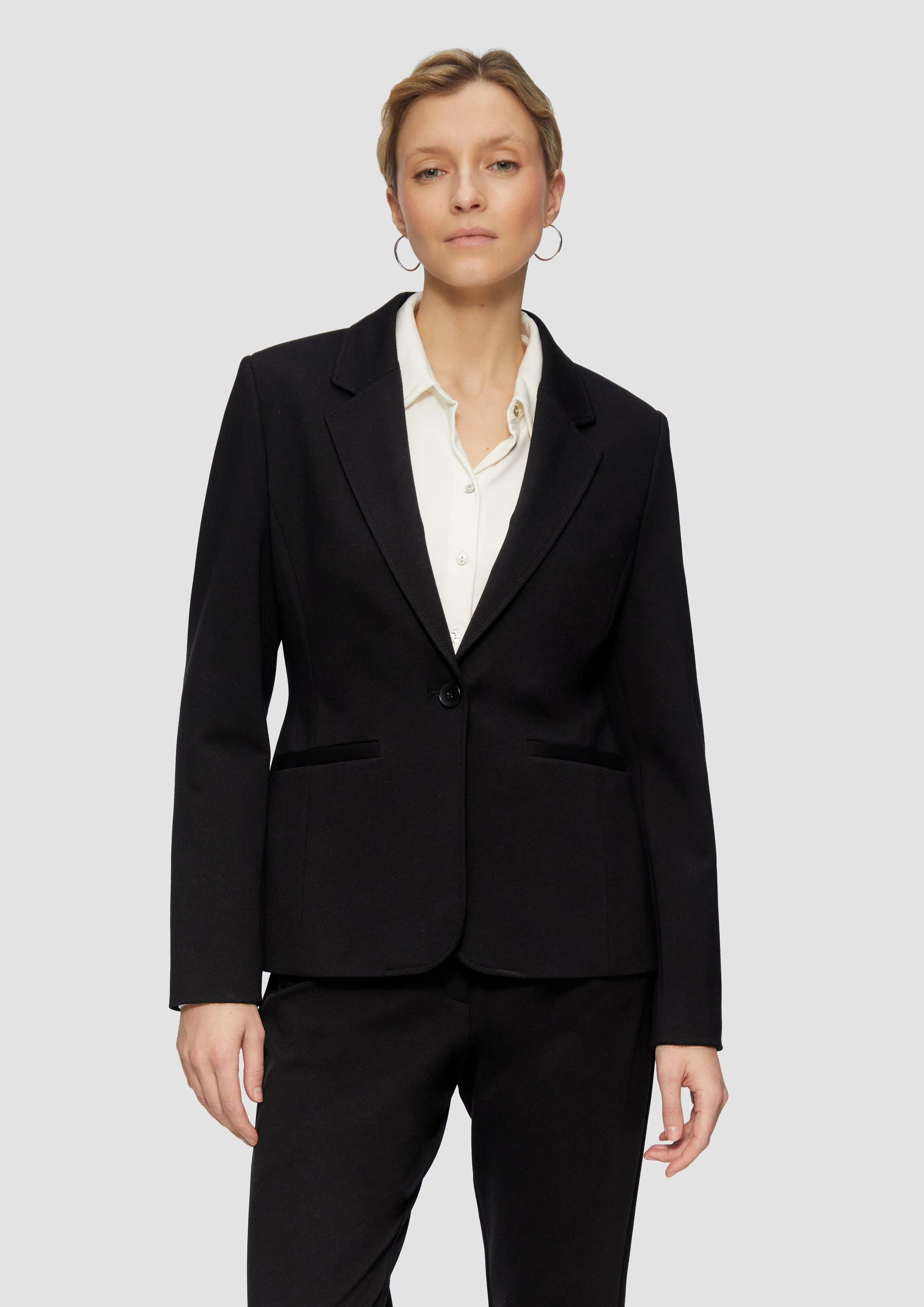 Taillierter Blazer mit Reverskragen